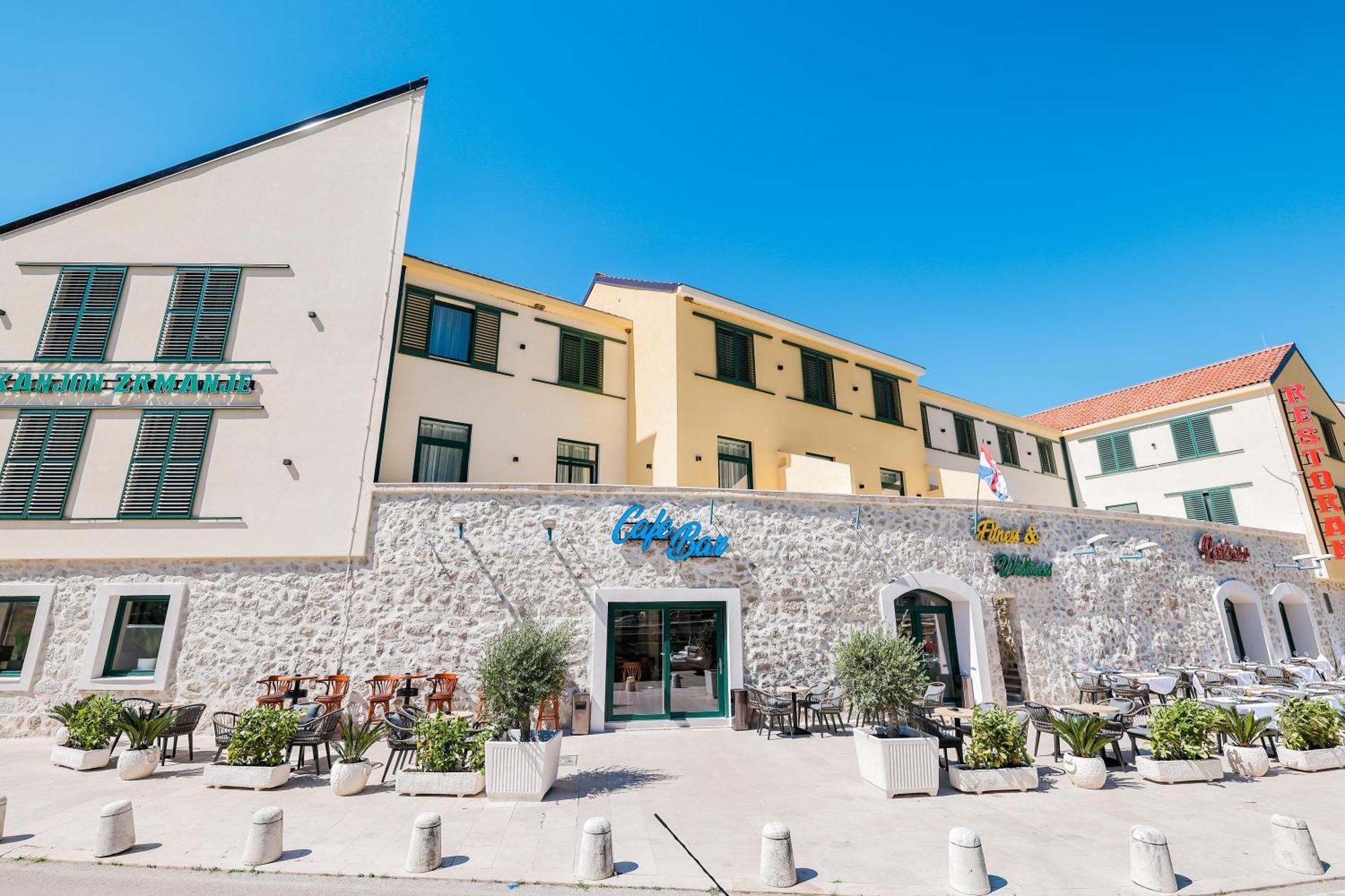 Hotel Kanjon Zrmanje Obrovac Exterior foto