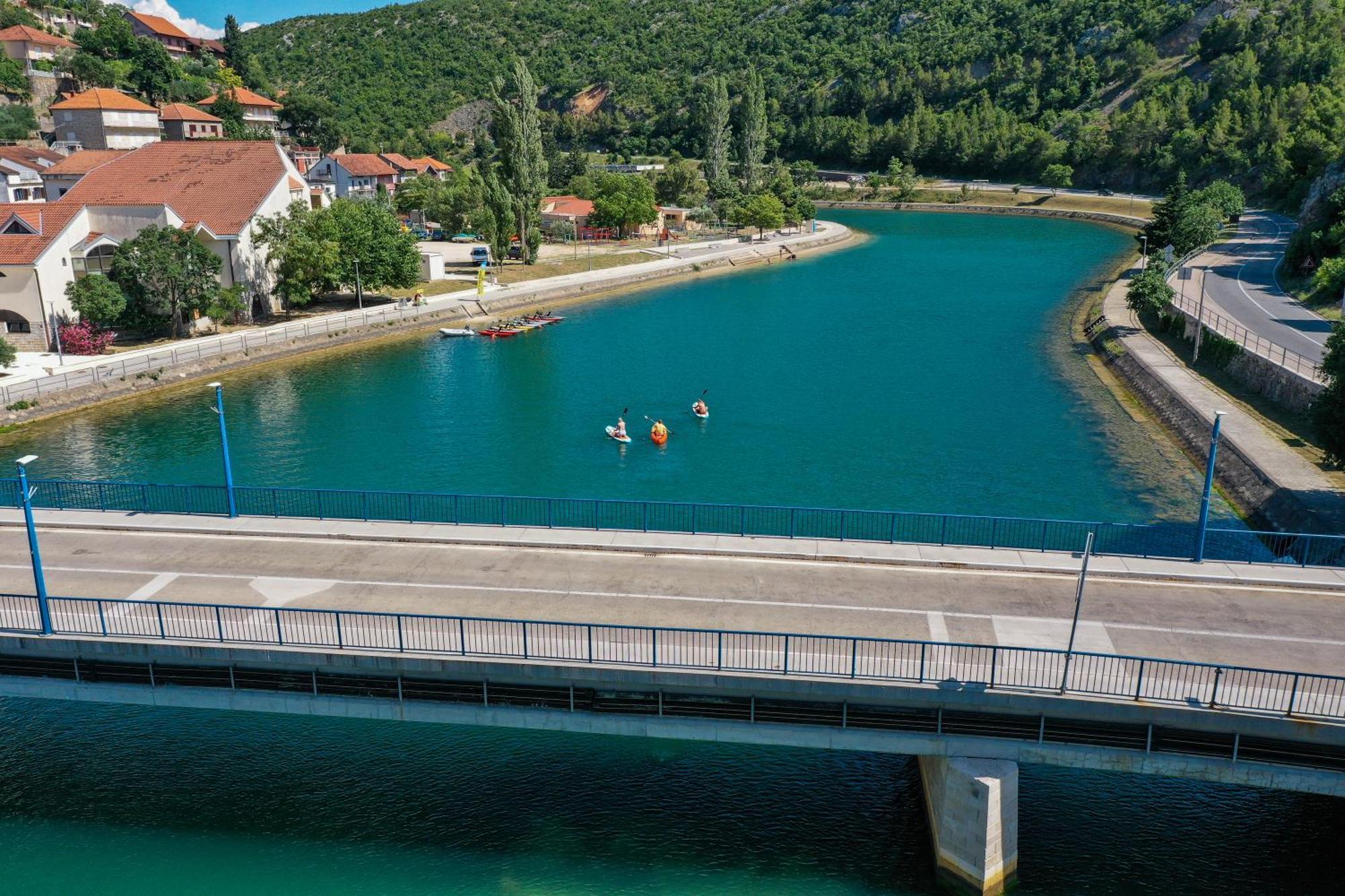 Hotel Kanjon Zrmanje Obrovac Exterior foto